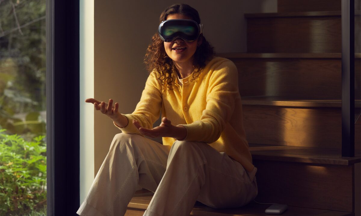 Apple Vision Proで使える「Persona（ペルソナ）」とは？便利な使い方を徹底解説