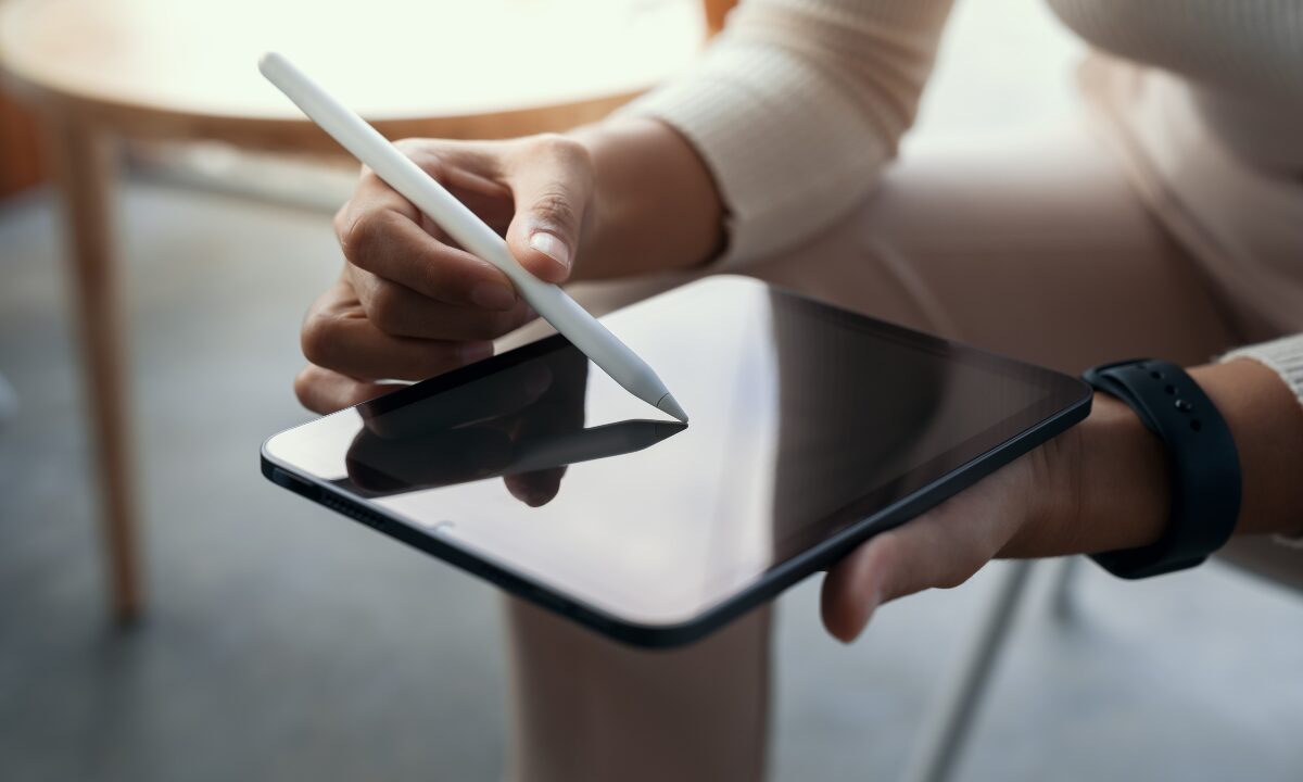 【2025年最新】iPad mini第7世代の特徴まとめ｜A17 Pro・Apple Pencil Pro・容量を解説